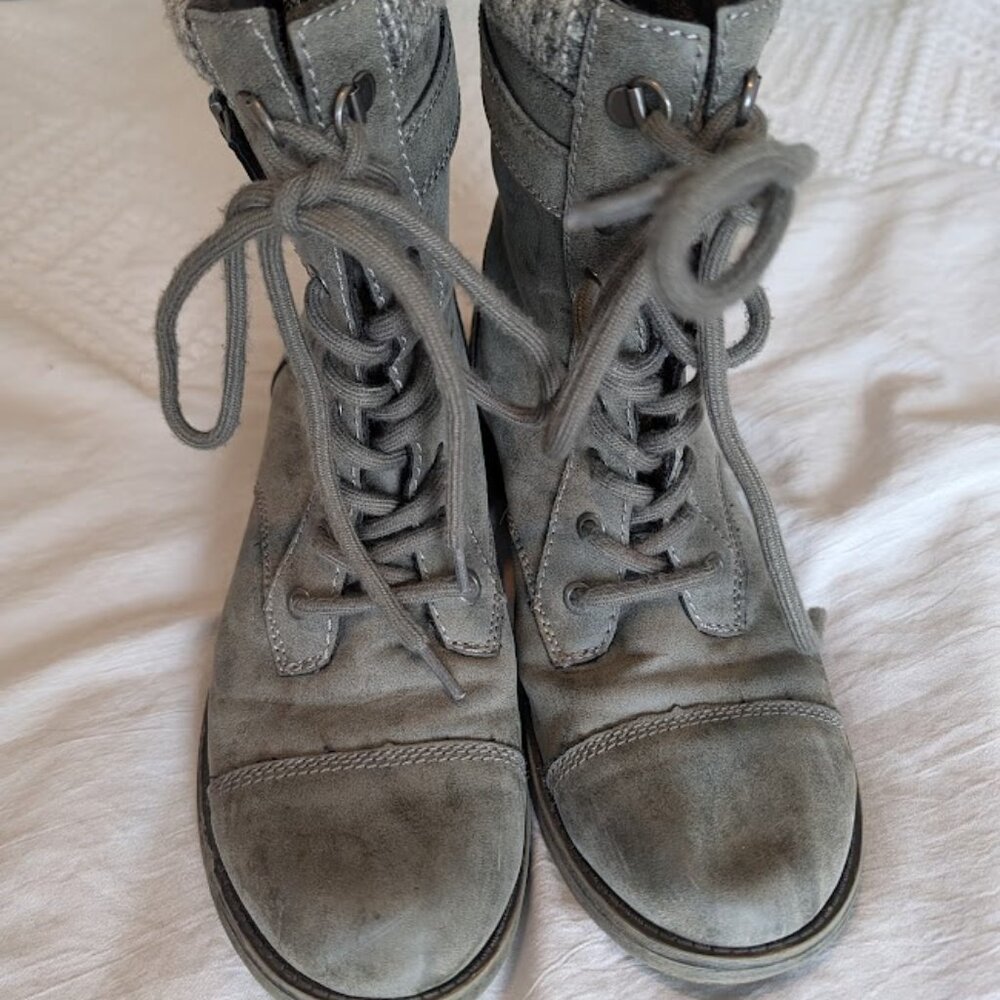 Rocket Dog Lace-up Leather Boots Combat Style Gray Hiking Streetwear Grunge